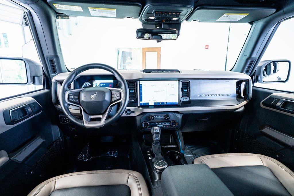 Used 2023 Ford Bronco Wildtrak image 53