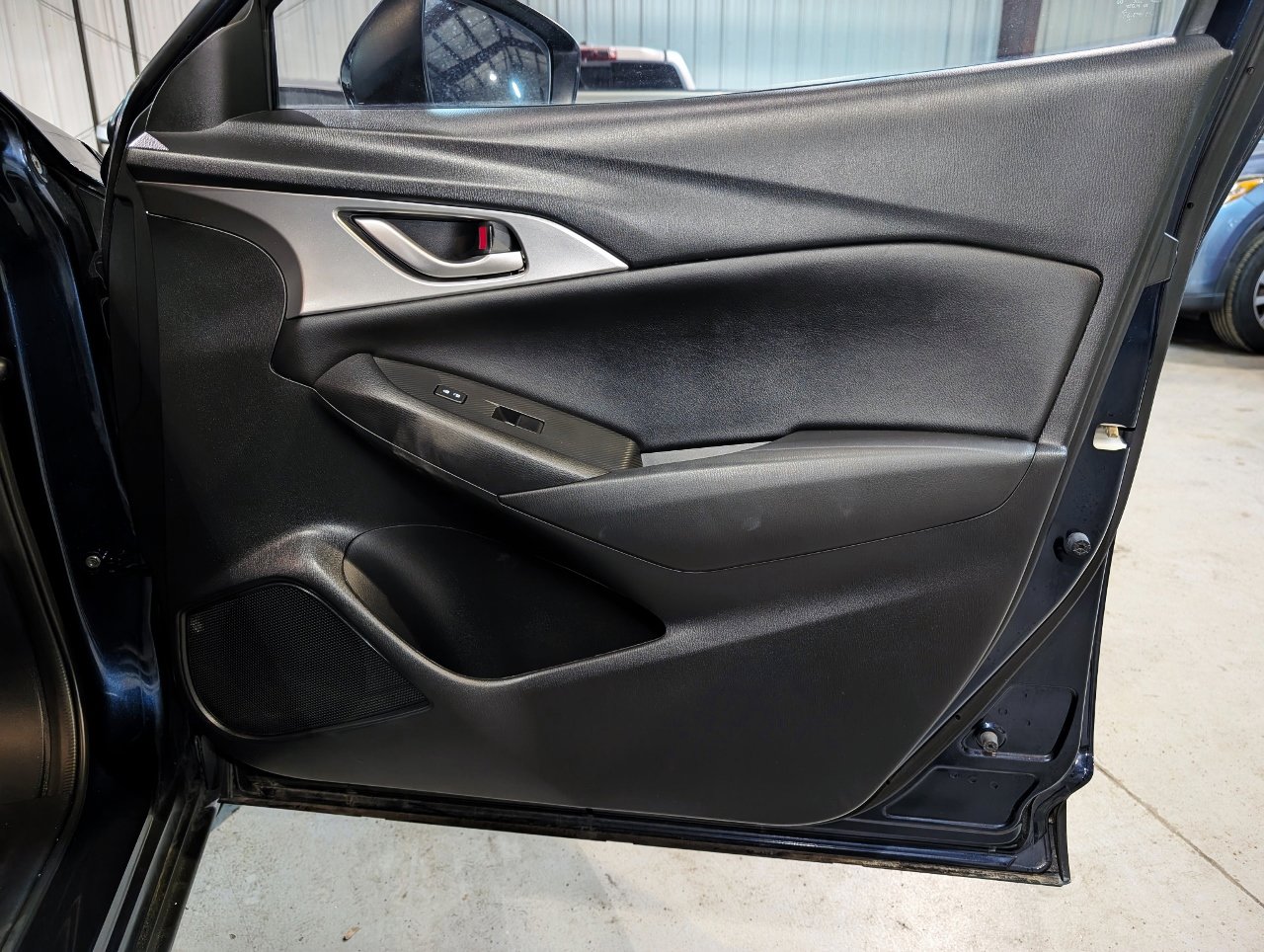 Used 2021 MAZDA CX-3 Sport FWD image 25