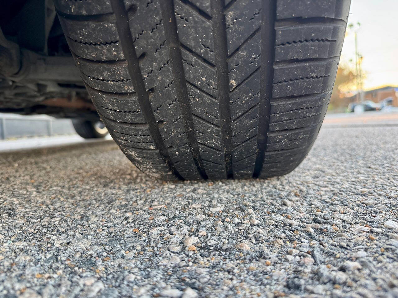 Used 2016 Jeep Cherokee Limited image 10