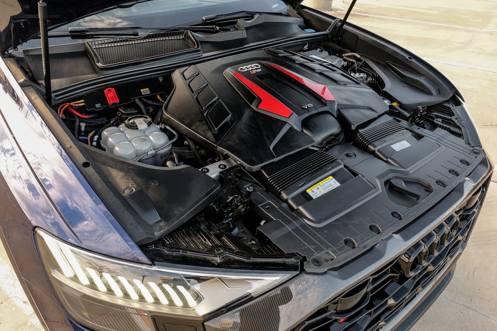 Used 2022 Audi RS Q8 4.0T image 64