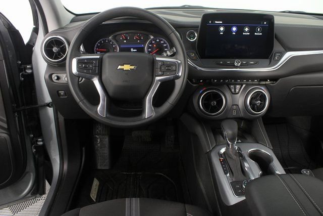 Used 2024 Chevrolet Blazer LT w/ Convenience Package image 11