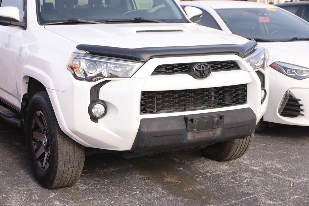 Used 2019 Toyota 4Runner TRD Off-Road Premium image 2