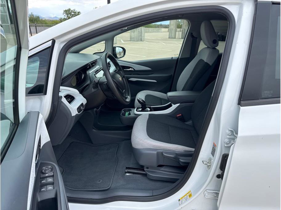 Used 2017 Chevrolet Bolt LT image 14