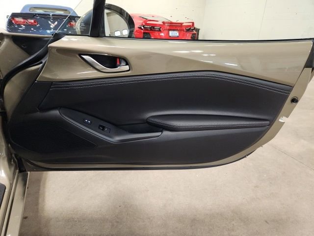 Certified 2023 MAZDA MX-5 Miata Grand Touring RWD image 29