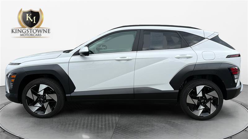Used 2024 Hyundai Kona Limited AWD/4WD image 2