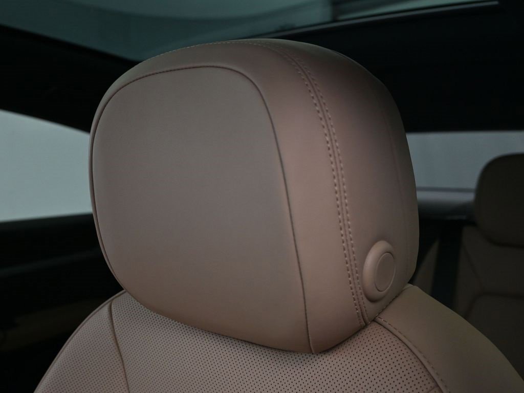 New 2026 Porsche Cayenne Coupe image 20