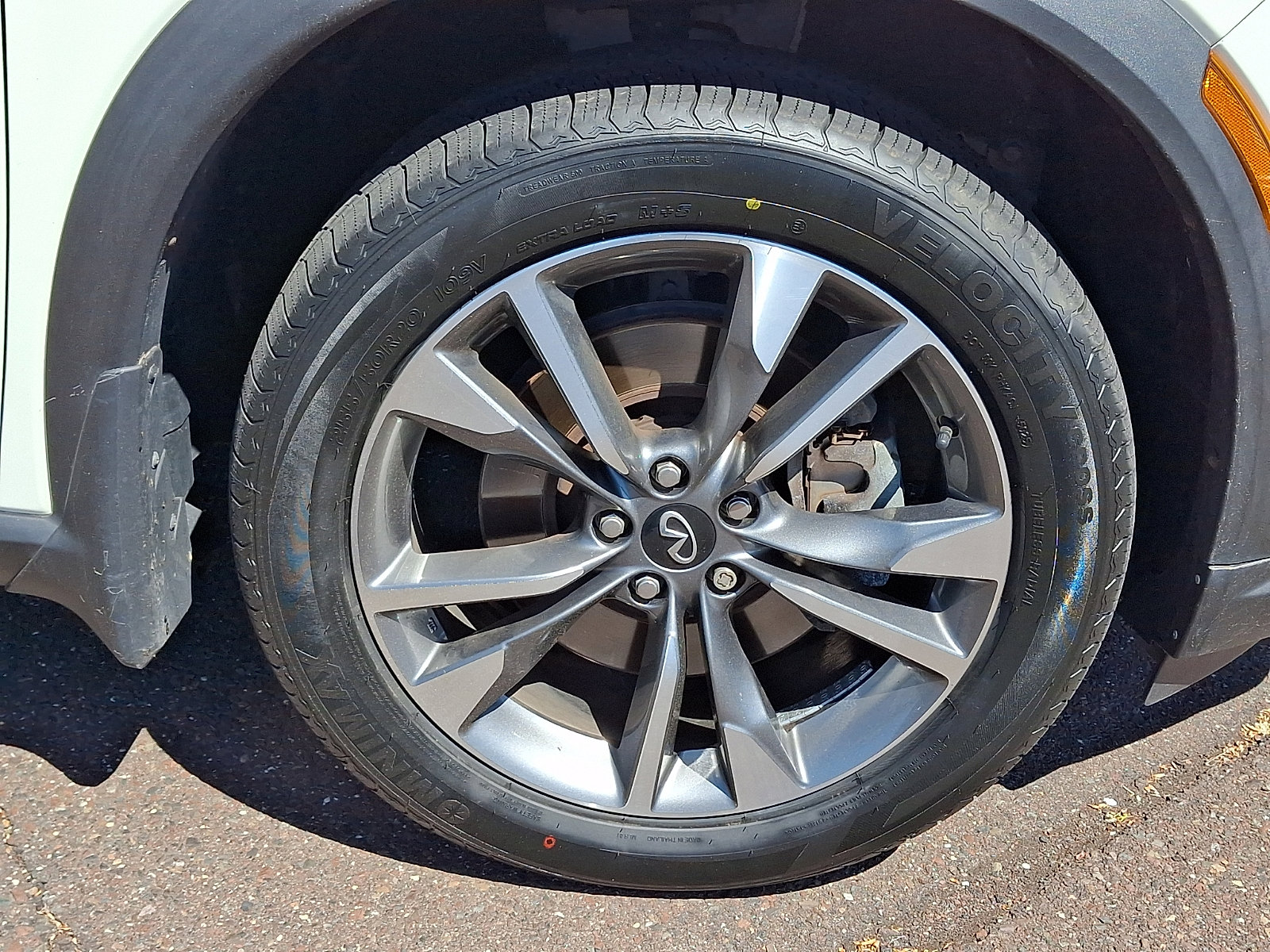 Certified 2023 INFINITI QX60 Luxe w/ Cargo Package image 8