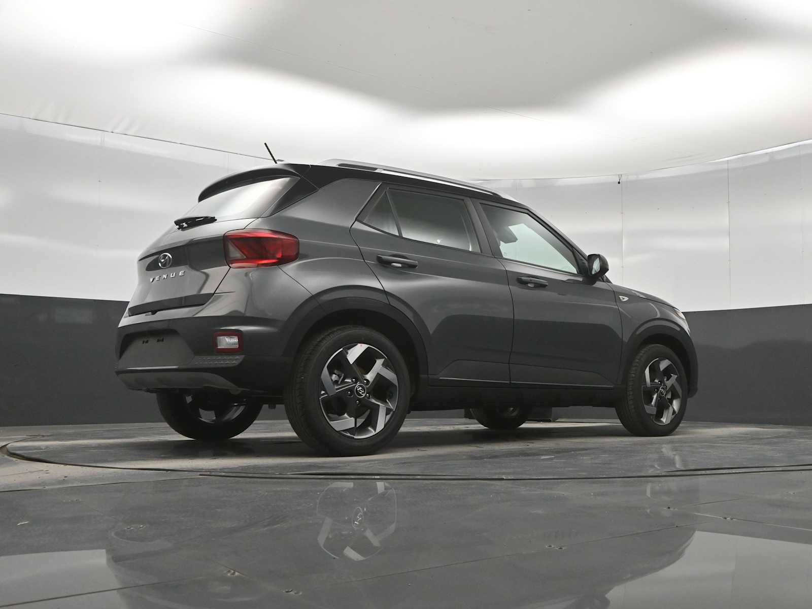New 2026 Hyundai Venue SEL FWD image 36