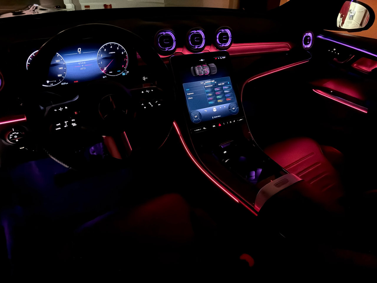 Used 2023 Mercedes-Benz C 300 4MATIC Sedan image 30