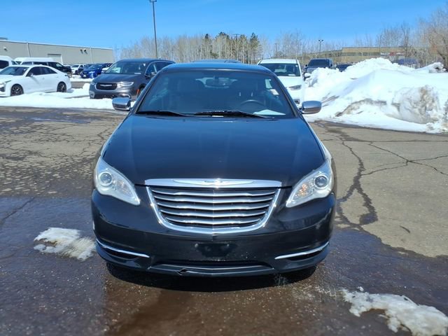 Used 2011 Chrysler 200 Limited FWD image 8