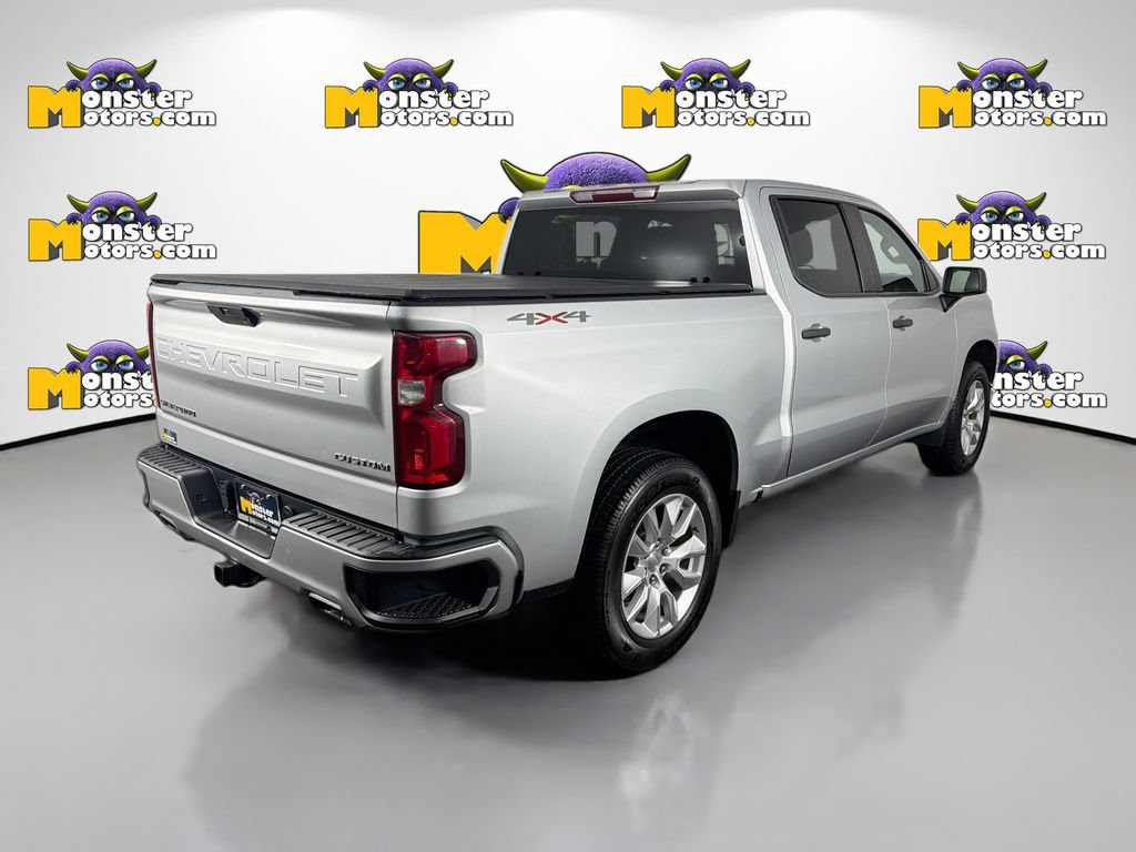 Used 2020 Chevrolet Silverado 1500 Custom w/ Custom Value Package AWD/4WD image 5