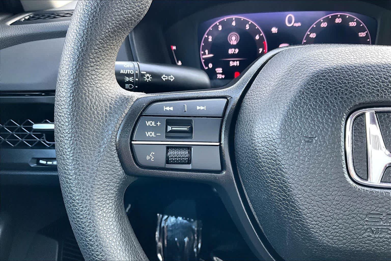 Used 2024 Honda Accord EX image 24