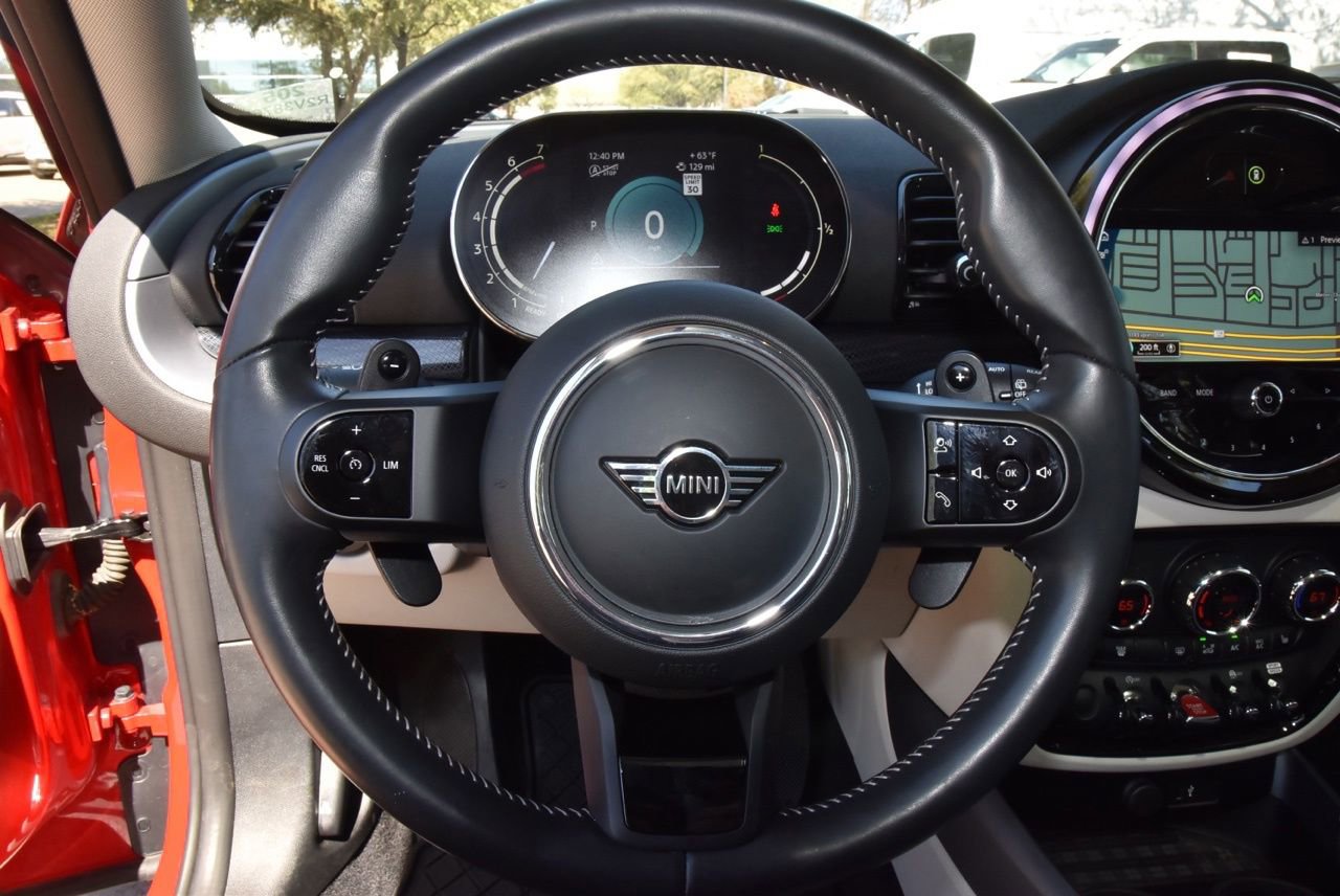 Used 2024 MINI Cooper Clubman S w/ Signature Upholstery Package image 22