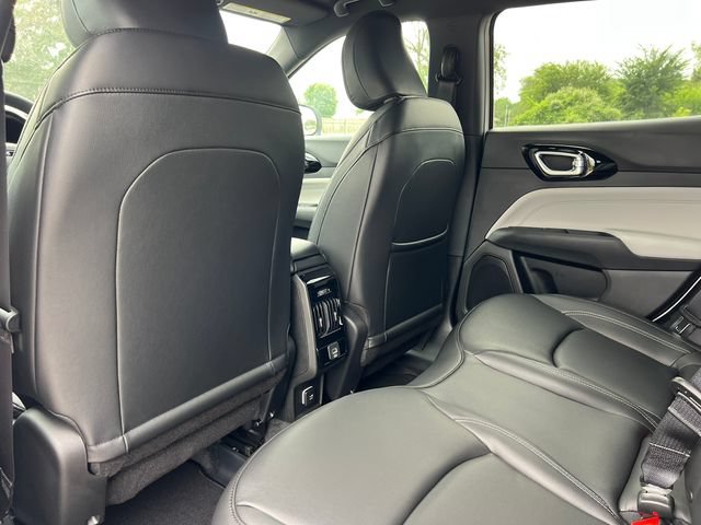 New 2026 Jeep Compass Limited AWD/4WD image 28