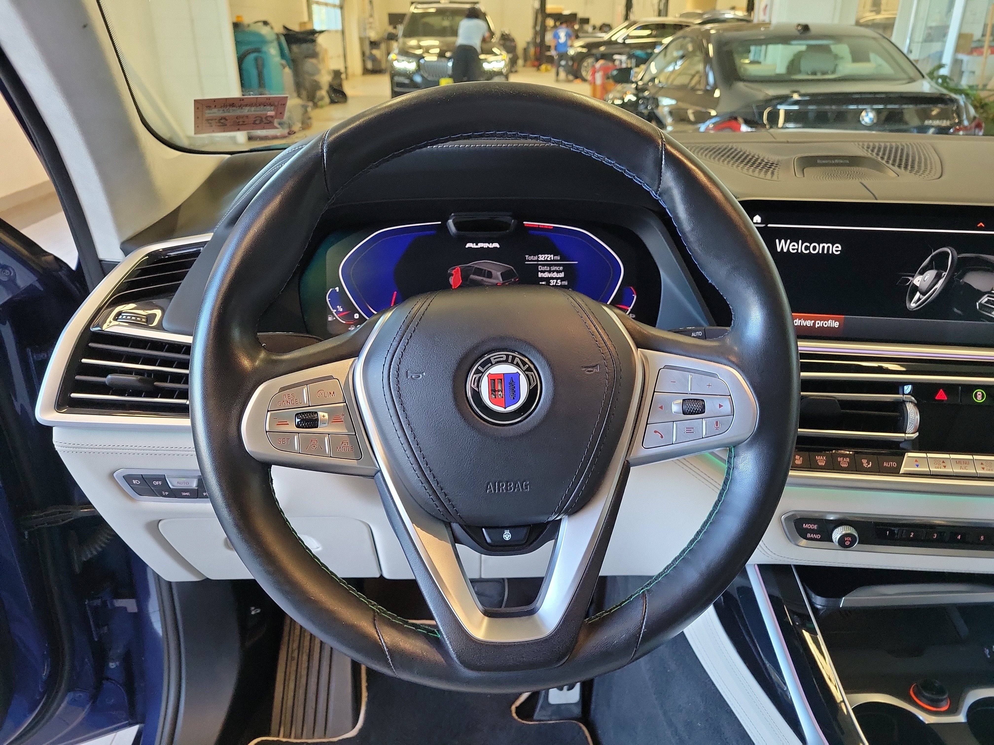 Used 2021 BMW ALPINA XB7 AWD/4WD image 22