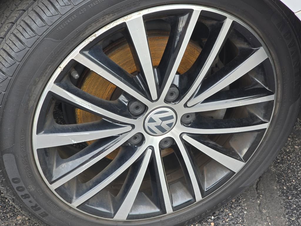 Used 2016 Volkswagen Jetta Sport FWD image 13