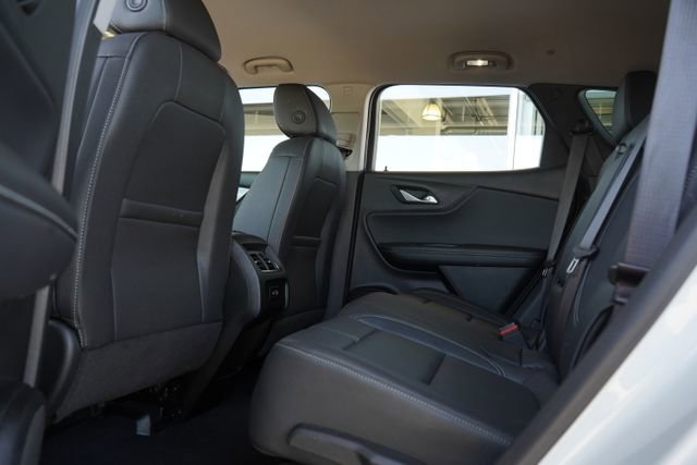Used 2024 Chevrolet Blazer LT image 29