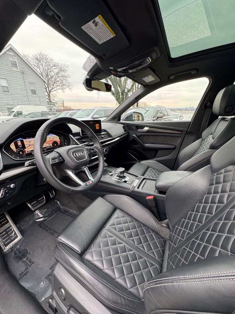 Used 2019 Audi SQ5 Prestige image 10