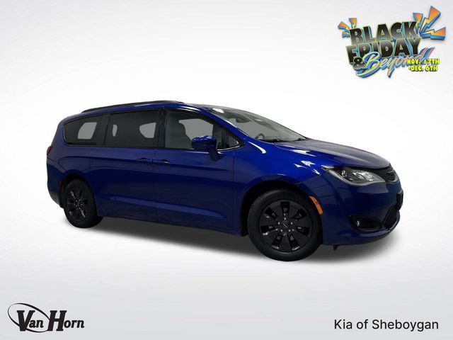 Used 2020 Chrysler Pacifica Touring-L w/ S Appearance Package