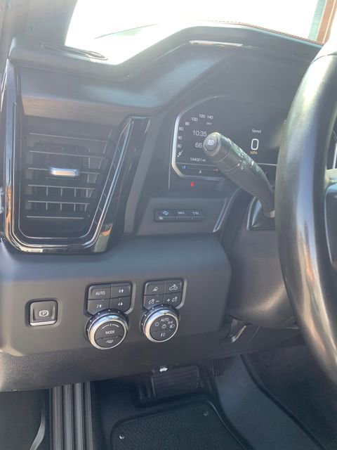 Used 2024 GMC Sierra 3500 AT4 w/ AT4 Premium Plus Package AWD/4WD image 19