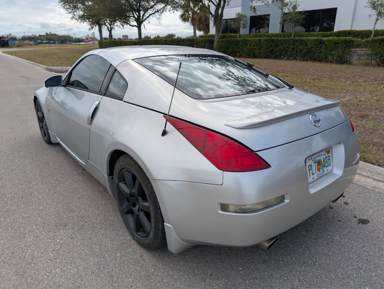 Used 2003 Nissan 350Z Enthusiast image 8