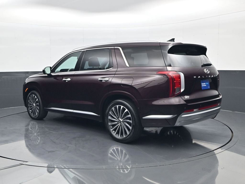 Used 2023 Hyundai Palisade Calligraphy image 7