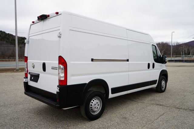 Used 2024 RAM ProMaster 2500 w/ Premium Convenience Group image 7