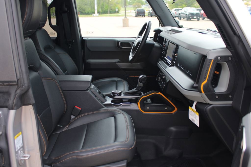Used 2022 Ford Bronco Badlands AWD/4WD image 8