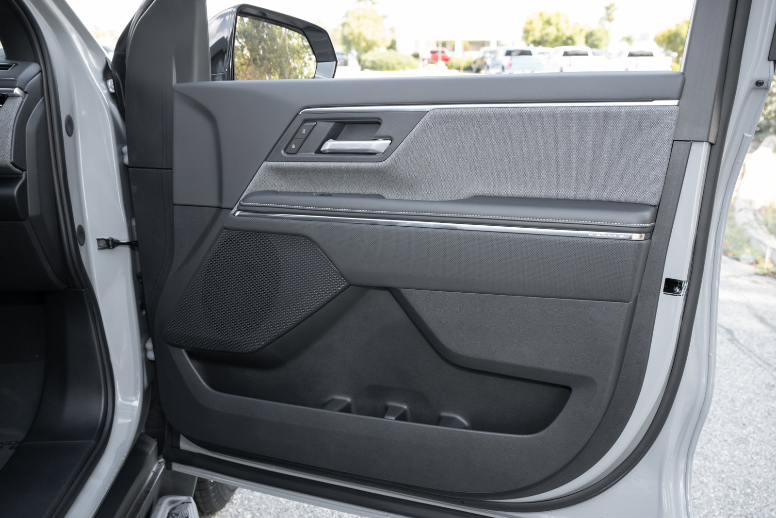 New 2026 GMC Sierra EV Elevation image 40