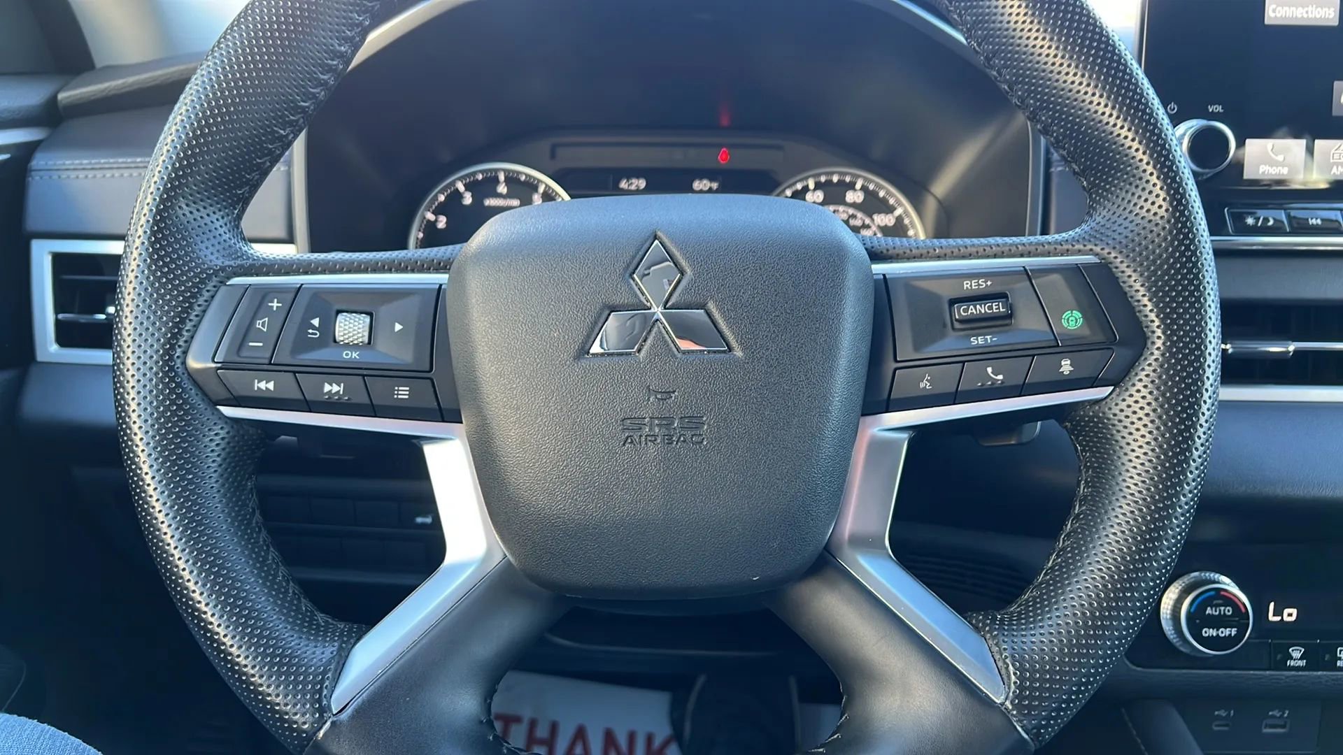 Used 2024 Mitsubishi Outlander Ralliart image 30