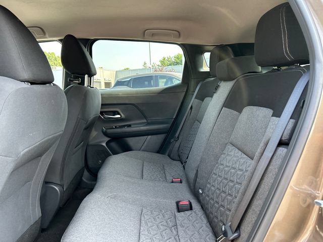 Certified 2025 Nissan Kicks SV FWD image 20