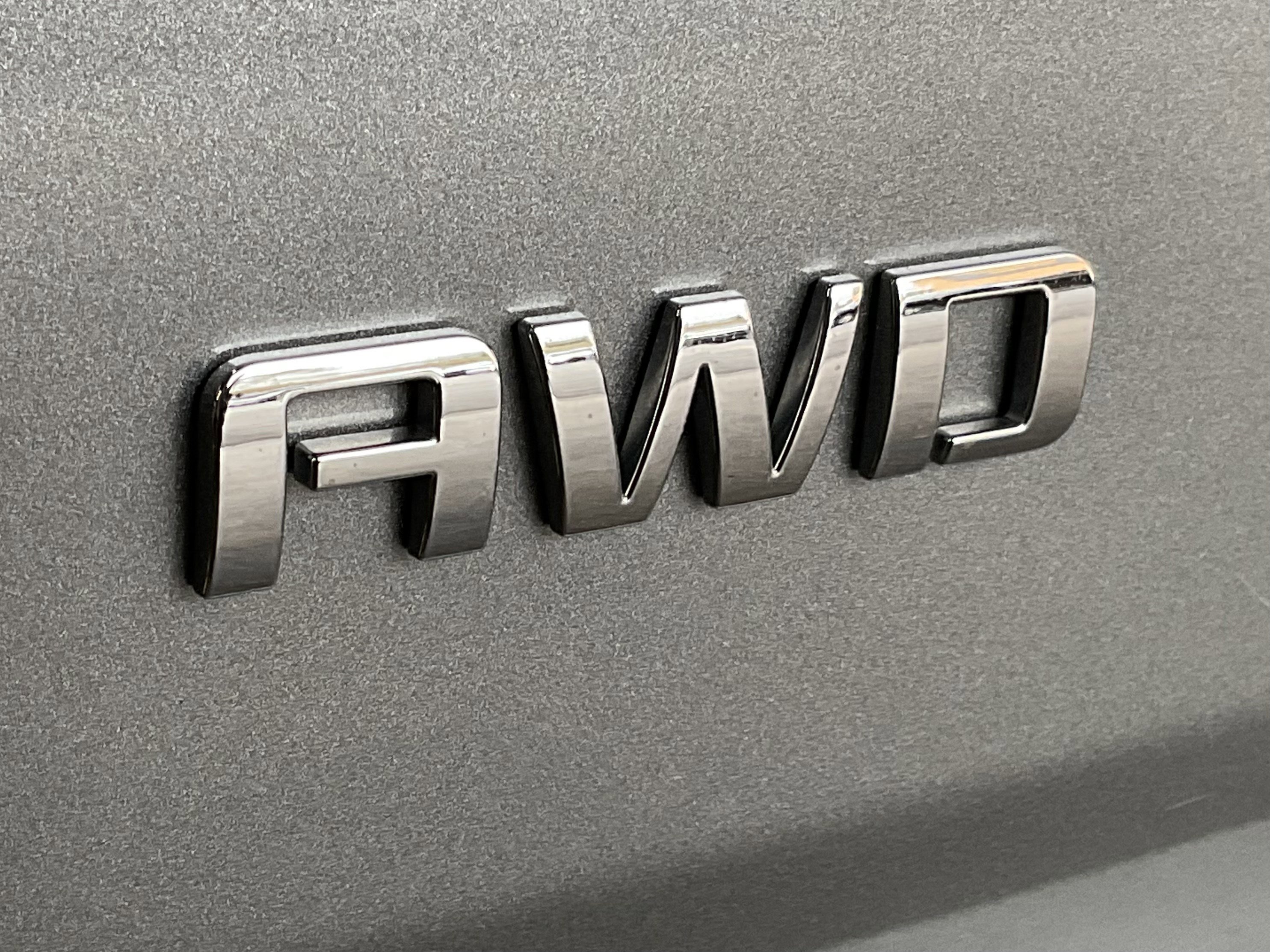 Used 2023 Chevrolet Traverse Premier image 9