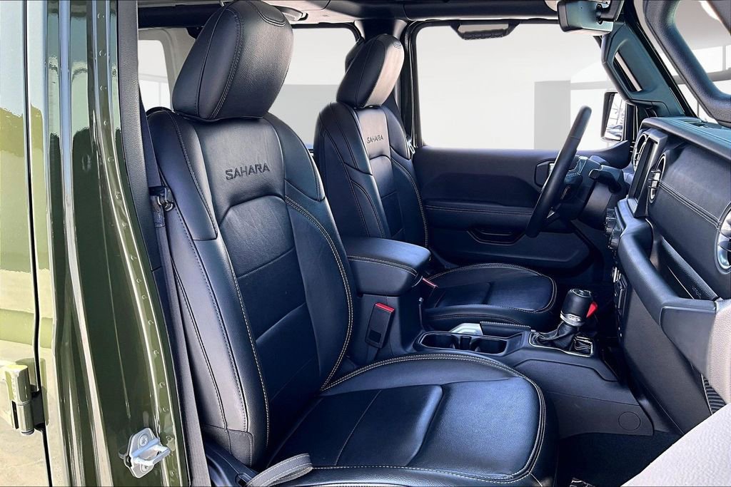 Used 2022 Jeep Wrangler Unlimited Sahara image 26