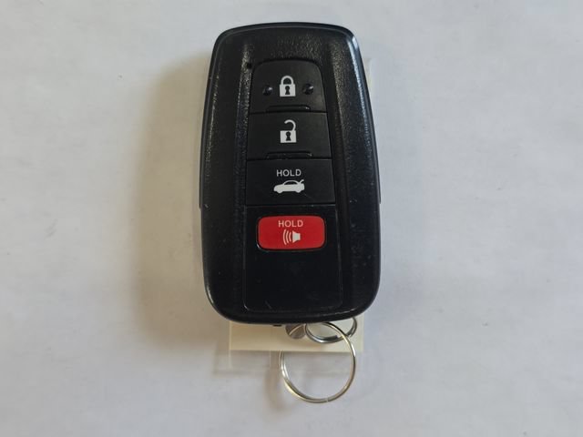 Used 2022 Toyota Camry XSE AWD/4WD image 32
