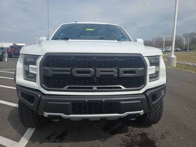 Used 2018 Ford F150 Raptor w/ Equipment Group 802A Luxury image 3