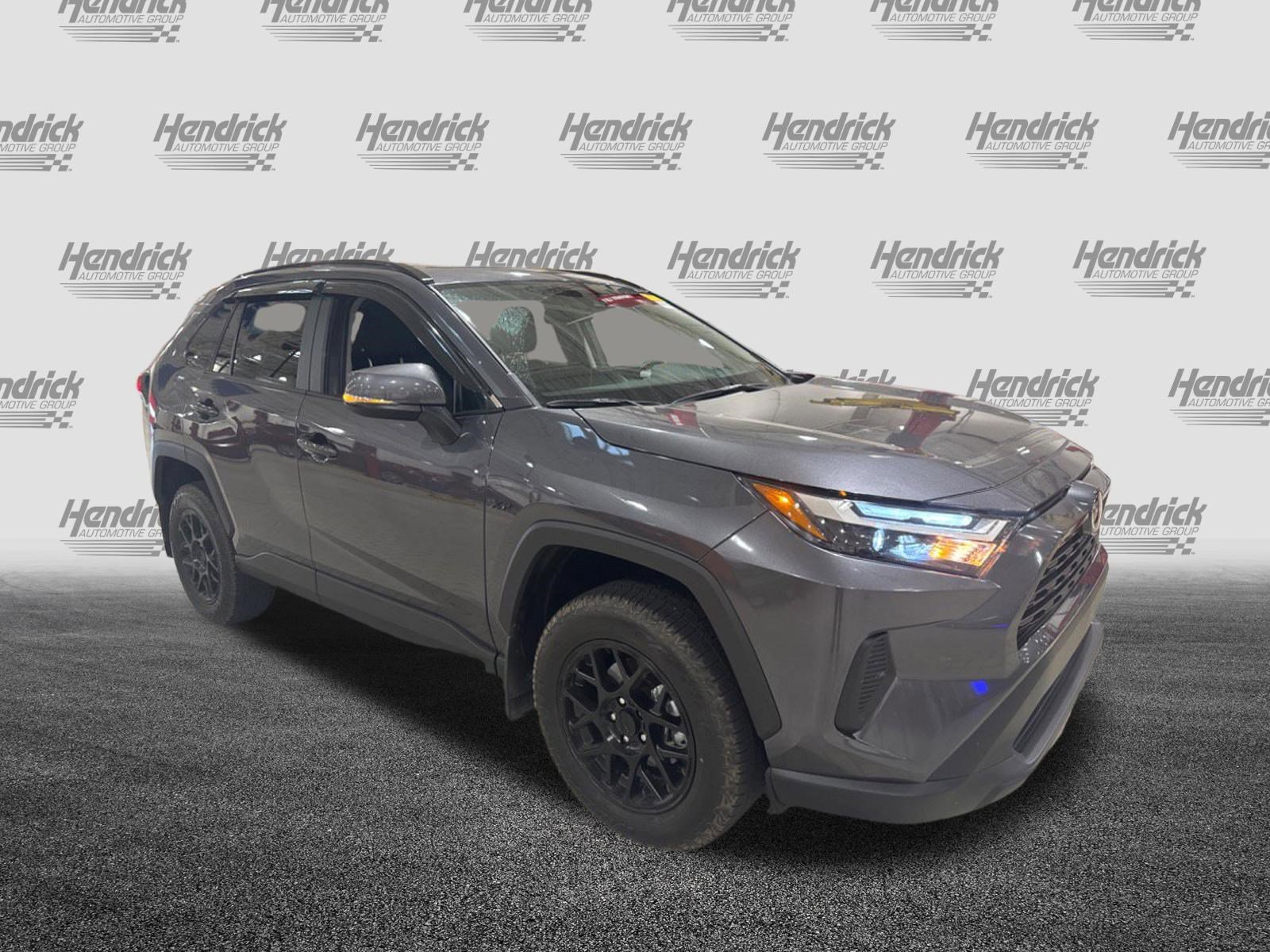 Used 2025 Toyota RAV4 XLE w/ Convenience Package FWD image 13