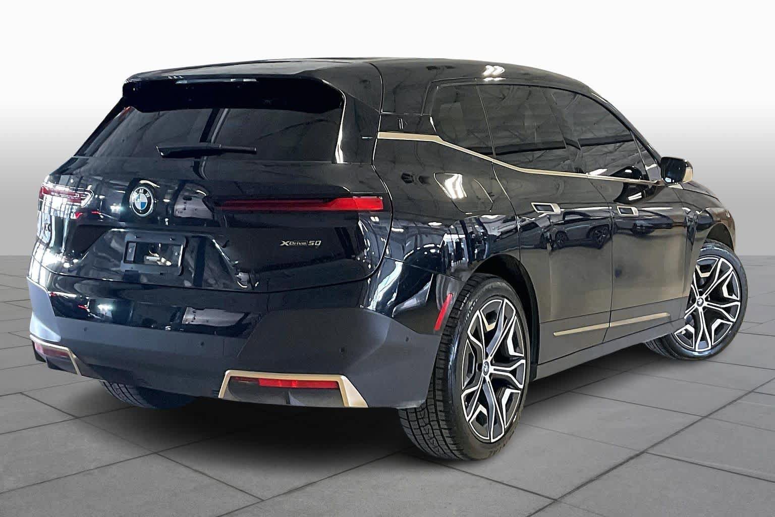 Certified 2023 BMW iX xDrive50 image 12