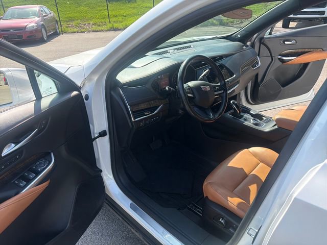 Used 2020 Cadillac XT4 Premium Luxury AWD/4WD image 17