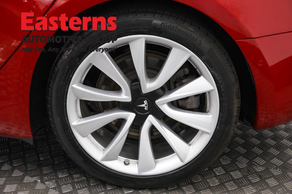 Used 2020 Tesla Model 3 Standard Range image 32
