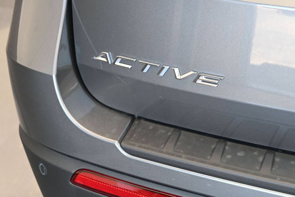 New 2026 Ford Explorer Active AWD/4WD image 11