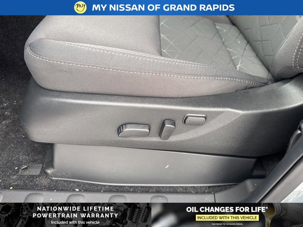 New 2026 Nissan Frontier SV w/ SV Convenience Package image 18