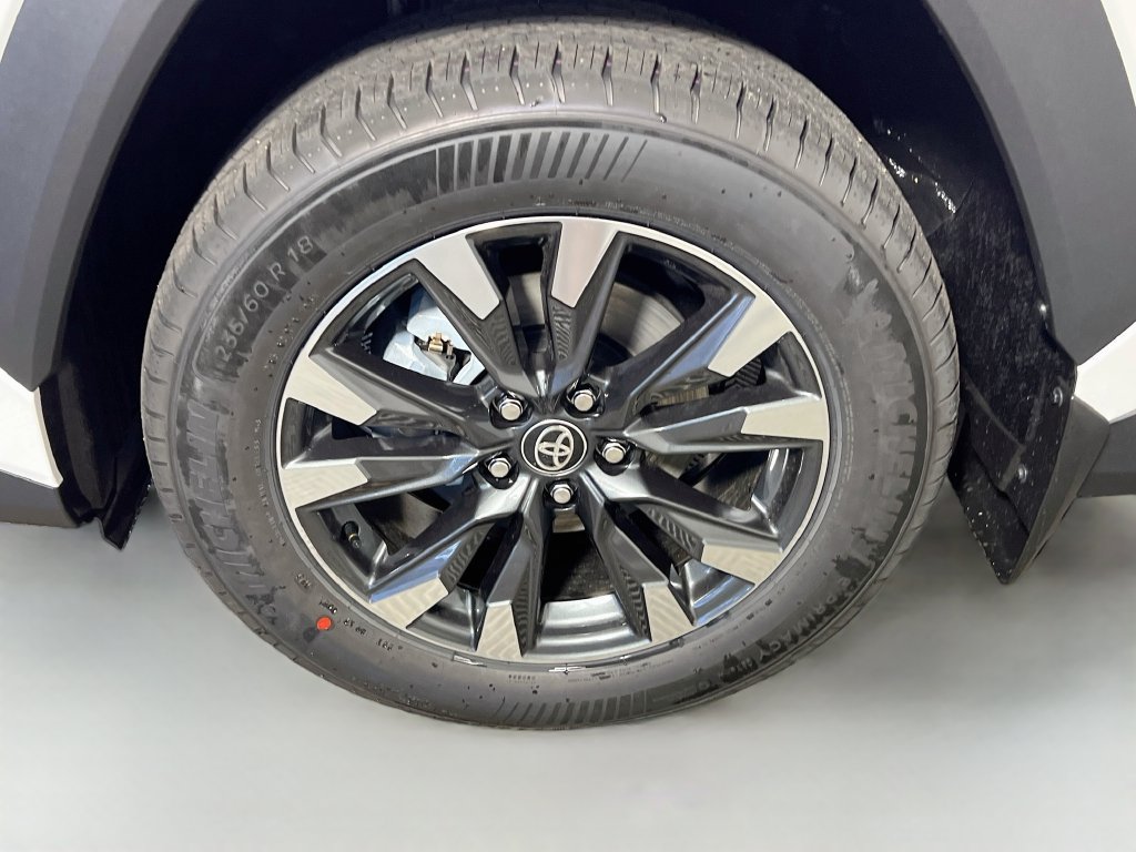 New 2026 Toyota RAV4 Limited AWD/4WD image 11