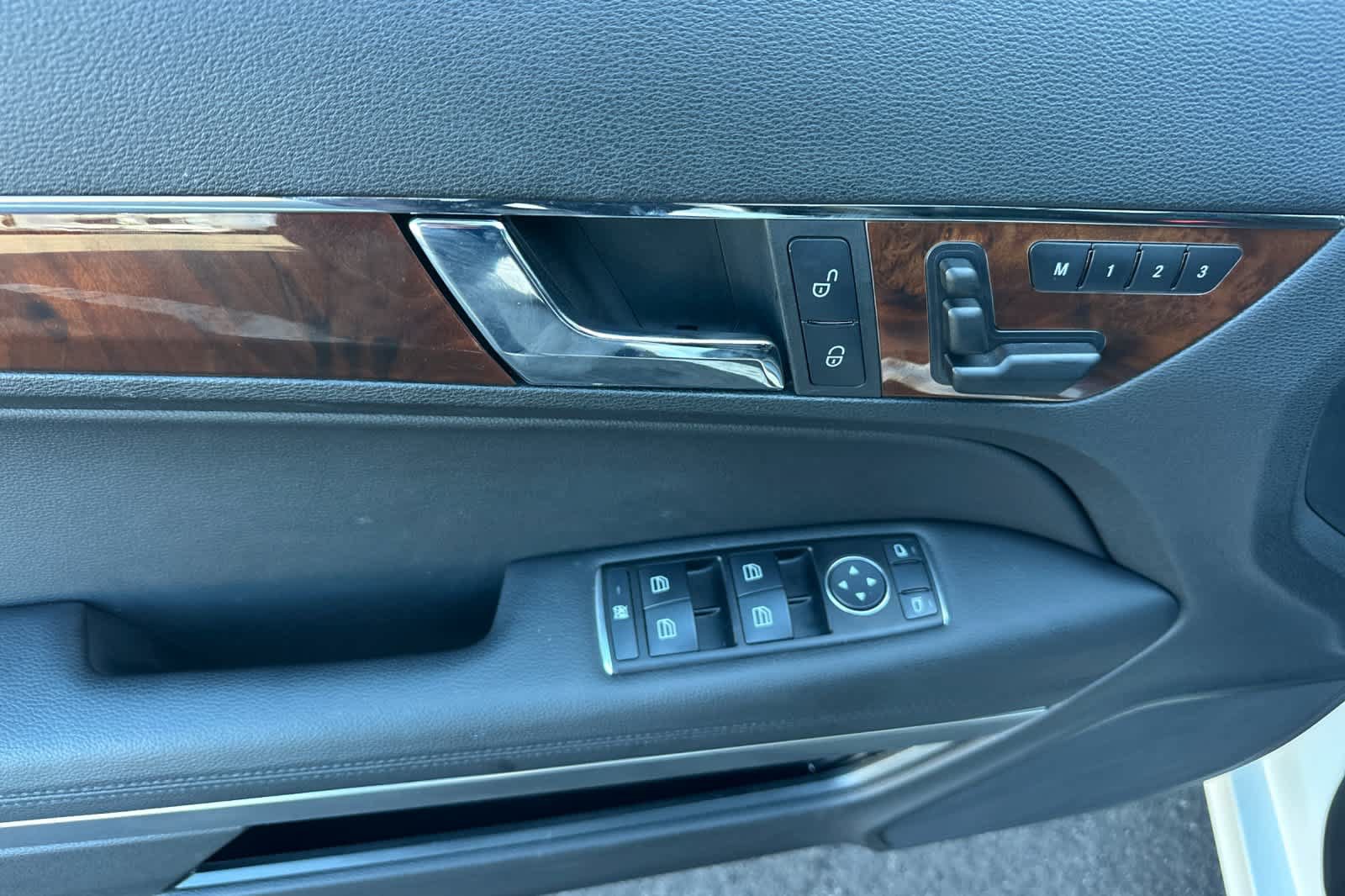 Used 2013 Mercedes-Benz E 350 Coupe image 10