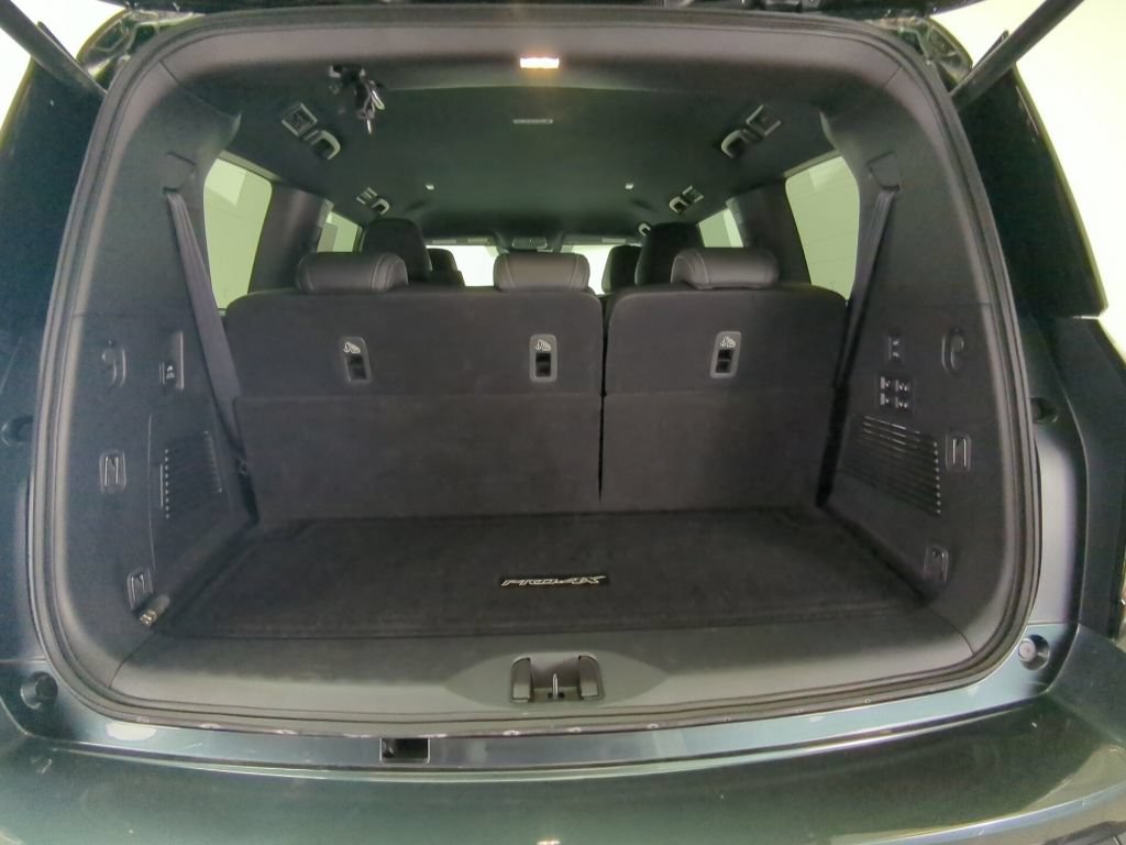 Certified 2025 Nissan Armada PRO-4X AWD/4WD image 31