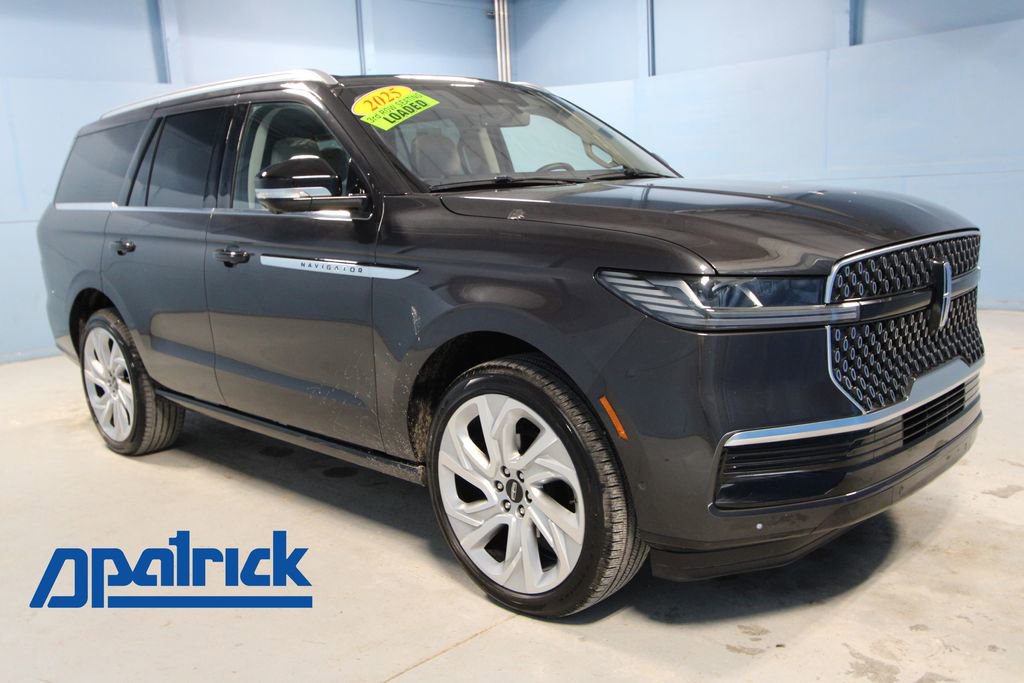 Used 2025 Lincoln Navigator Reserve