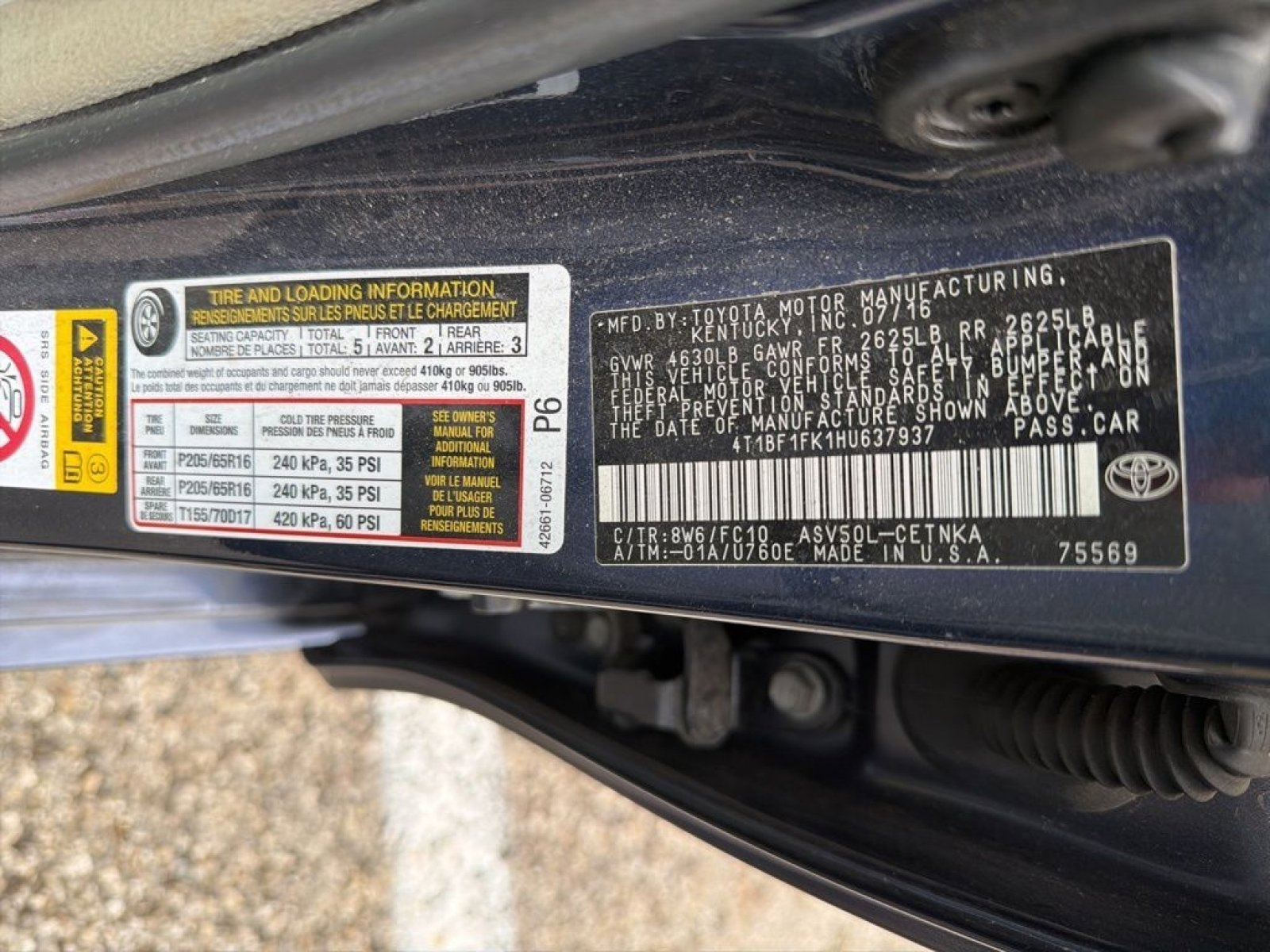 Used 2017 Toyota Camry LE image 9