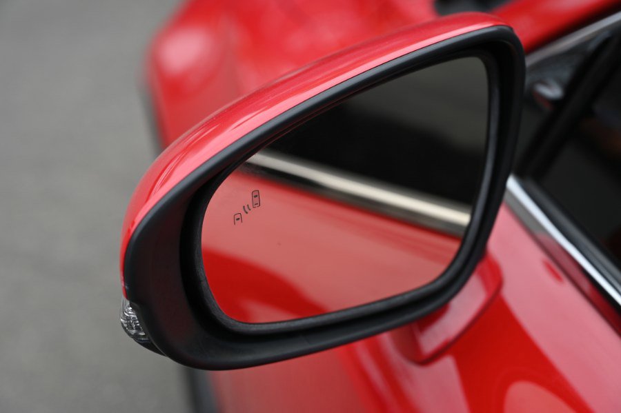 Used 2016 Lexus IS 300 4dr Sdn AWD w/ Navigation System Package image 12