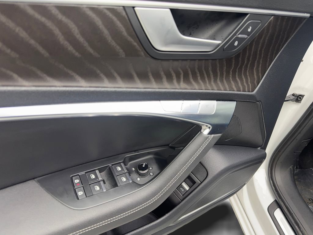Used 2023 Audi A6 Premium Plus w/ Premium Plus Package image 33