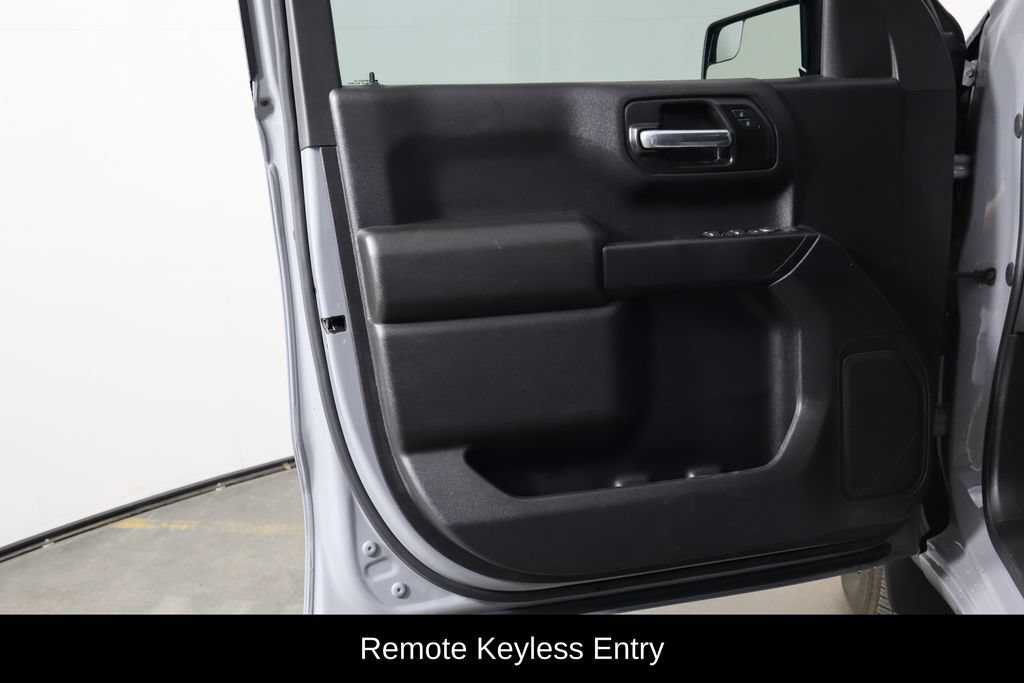 Used 2024 Chevrolet Silverado 1500 Custom w/ LPO, Dark Essentials Package RWD image 18