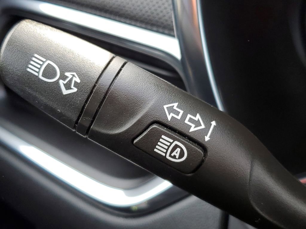 Used 2022 Chevrolet Equinox Premier image 12